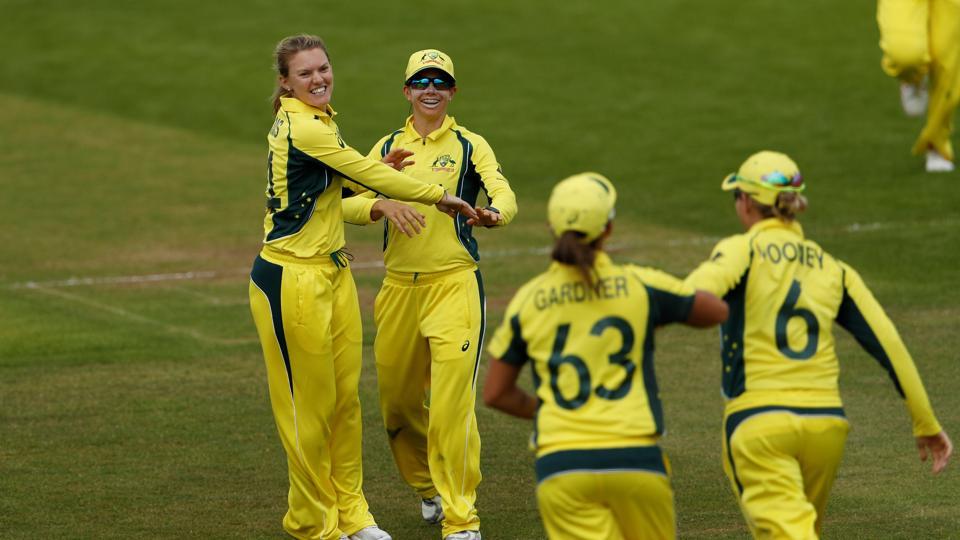 महिला क्रिकेट : इंग्लैंड को हराकर आस्ट्रेलिया ने जीती टी-20 सीरीज
