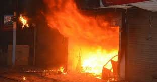 बिहार में आग लगने से 23 घर हुए खाक, 3 की मौत