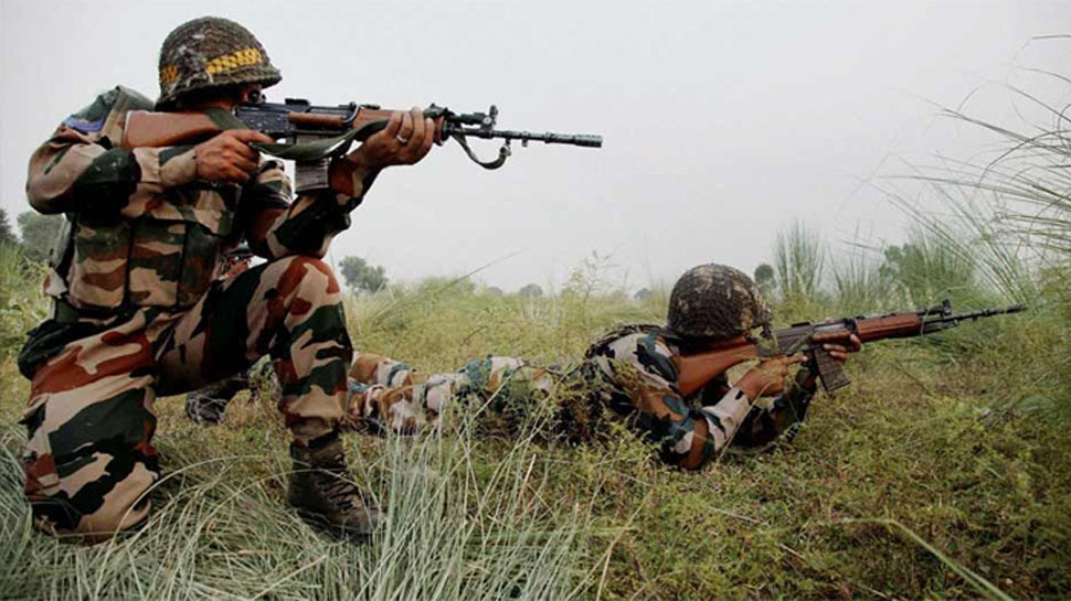 भारतीय व पाकिस्तानी सैनिकों के बीच भारी गोलीबारी