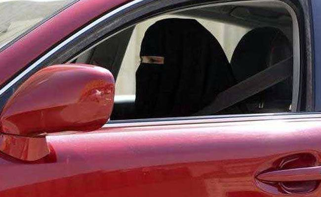 दुल्हन के कार चलाने की बात पर नाराज दुल्हे ने शादी तोड़ी ,सऊदी में मिल चुकी है महिलाओं को गाड़ी चलाने की मंजूरी